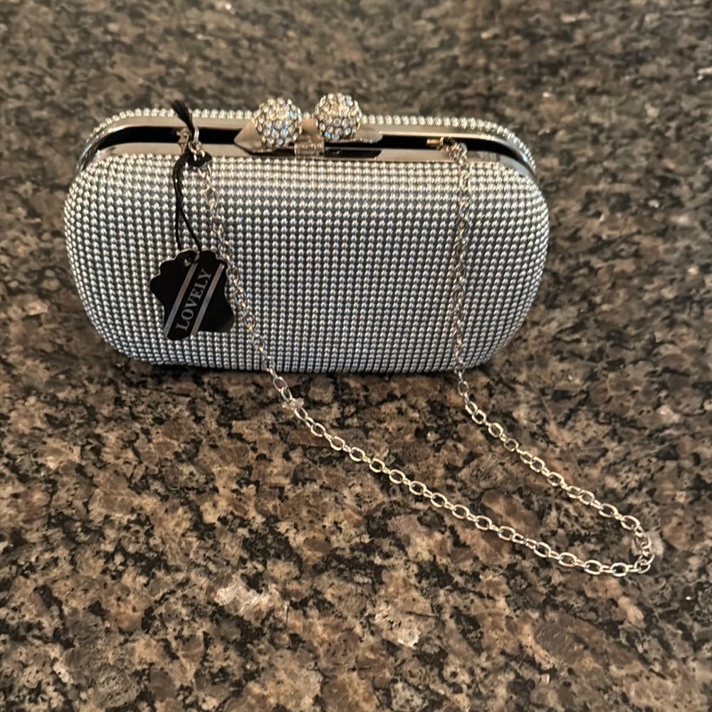 Lovely Silver ball Clutch Bag NWT - Picture 6 of 12